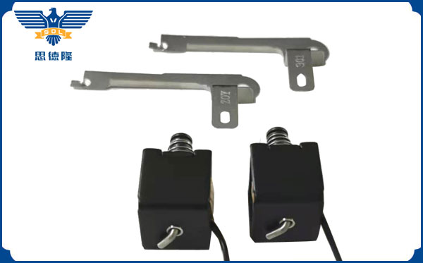 车灯类九游·官方版web站入口变光机构